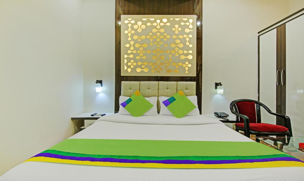 Itsy By Treebo - Royale Inn มีรัท ภายนอก รูปภาพ