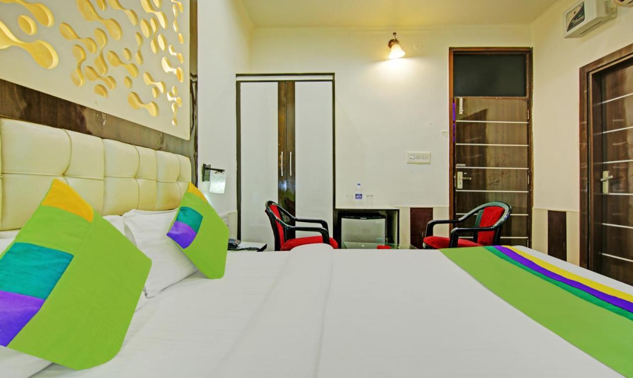 Itsy By Treebo - Royale Inn มีรัท ภายนอก รูปภาพ